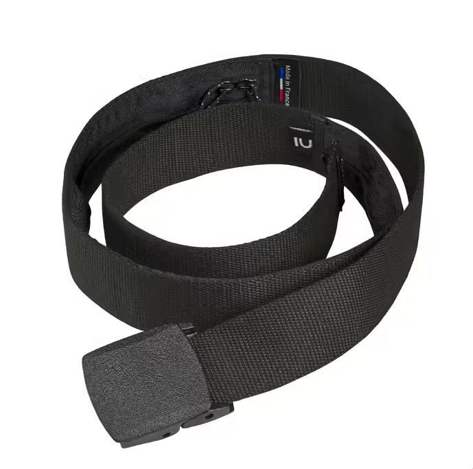 protégez vos effets personnels lors de vos festivals grâce à notre ceinture de voyage antivol discrète et confortable. idéale pour garder argent, téléphone et papiers en sécurité !