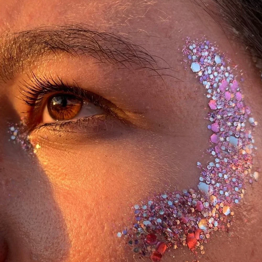 découvrez notre application paillettes pour ajouter facilement des effets scintillants et glamour à vos photos en un seul clic ! simple, rapide et 100% fun.